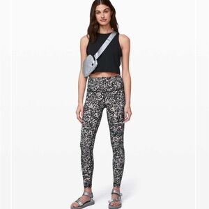 Lululemon leggings!
